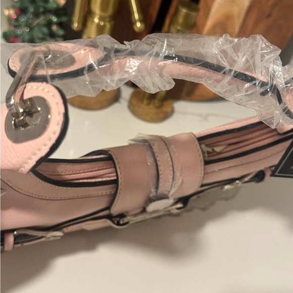 👛Blush Pink Buckle Shoulder Bag~NWT - Picture 5 of 8